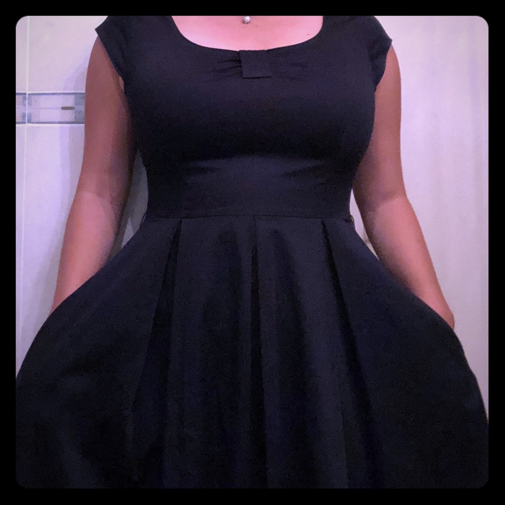 Kate Spade Fun black Sweeney dress